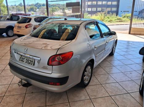 PEUGEOT 207 Sedan 1.4 4P PASSION SPORT XR FLEX, Foto 2