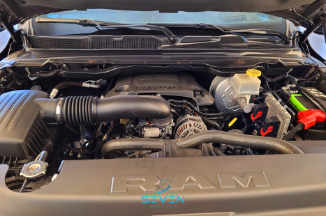 RAM 1500 5.7 V8 LIIMITED CABINE DUPLA 4X4 AUTOMTICO, Foto 18
