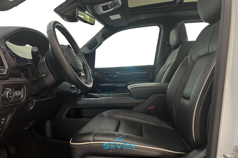 RAM 1500 5.7 V8 LIIMITED CABINE DUPLA 4X4 AUTOMTICO, Foto 13