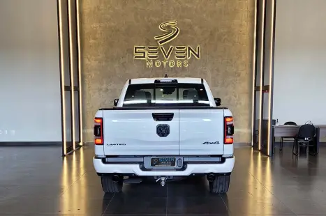 RAM 1500 5.7 V8 LIMITED NIGHT EDITION CABINE DUPLA 4X4 AUTOMTICO, Foto 7