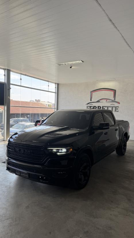 RAM 1500 5.7 V8 LIMITED NIGHT EDITION CABINE DUPLA 4X4 AUTOMTICO, Foto 3