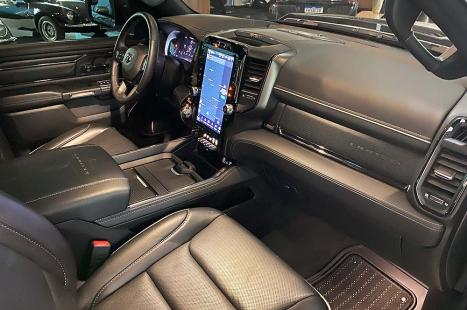 RAM 1500 5.7 V8 LIMITED NIGHT EDITION CABINE DUPLA 4X4 AUTOMTICO, Foto 11