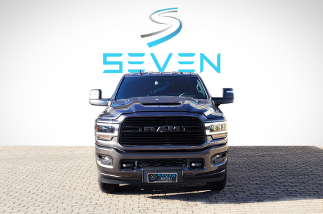 RAM 2500 6.7 I6 24V SLT CABINE DUPLA TURBO DIESEL LARAMIE 4X4 AUTOMTICO, Foto 2