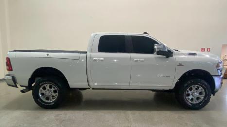 RAM 2500 6.7 I6 24V SLT CABINE DUPLA TURBO DIESEL LARAMIE 4X4 AUTOMTICO, Foto 5