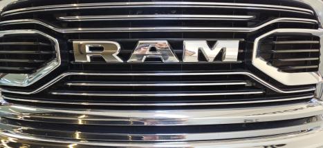 RAM 2500 6.7 I6 24V SLT CABINE DUPLA TURBO DIESEL LARAMIE 4X4 AUTOMTICO, Foto 13
