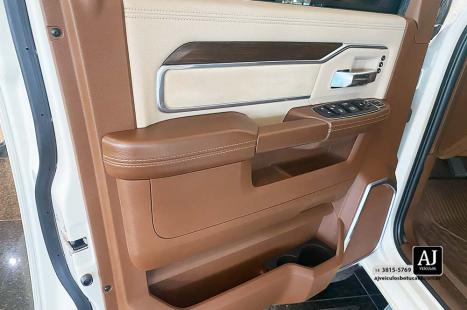 RAM 2500 6.7 I6 24V SLT CABINE DUPLA TURBO DIESEL LARAMIE 4X4 AUTOMTICO, Foto 12