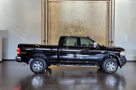 RAM 2500 6.7 I6 24V SLT CABINE DUPLA TURBO DIESEL LARAMIE 4X4 AUTOMTICO, Foto 4
