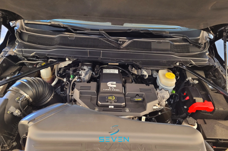 RAM 2500 6.7 I6 24V SLT CABINE DUPLA TURBO DIESEL LARAMIE 4X4 AUTOMTICO, Foto 18