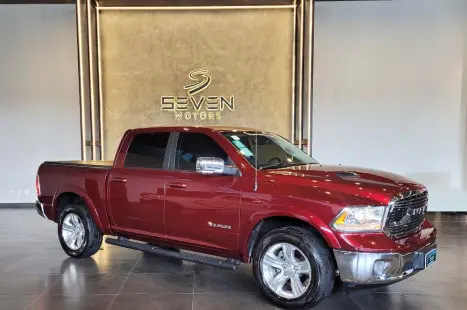 RAM Classic 5.7 V8 32V 4P HEMI LARAMIE AUTOMTICO, Foto 3