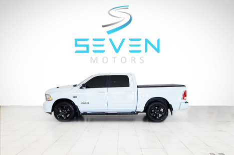RAM Classic 5.7 V8 32V 4P HEMI LARAMIE AUTOMTICO, Foto 5