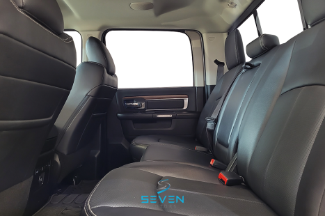 RAM Classic 5.7 V8 32V 4P HEMI LARAMIE AUTOMTICO, Foto 14