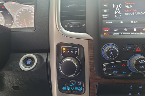RAM Classic 5.7 V8 32V 4P HEMI LARAMIE AUTOMTICO, Foto 15