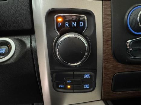 RAM Classic 5.7 V8 32V 4P HEMI LARAMIE AUTOMTICO, Foto 16
