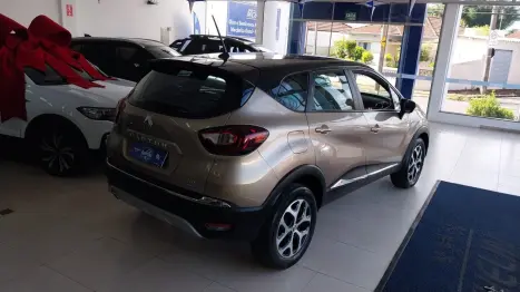 RENAULT Captur 1.3 16V 4P FLEX TCE INTENSE TURBO X-TRONIC AUTOMTICO CVT, Foto 10