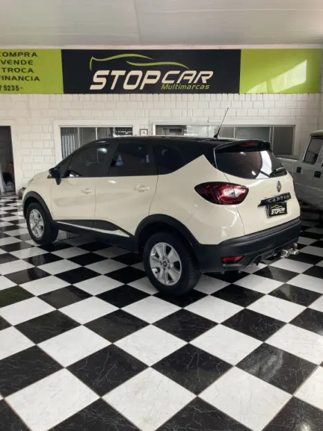 RENAULT Captur 1.6 16V 4P FLEX SCE LIFE X-TRONIC CVT, Foto 5