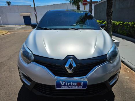 RENAULT Captur 1.6 16V 4P FLEX SCE LIFE X-TRONIC CVT, Foto 2