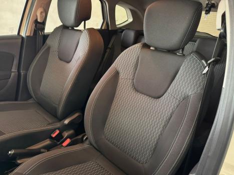 RENAULT Captur 1.6 16V 4P FLEX SCE LIFE X-TRONIC CVT, Foto 16