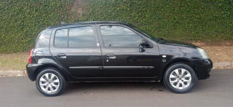 RENAULT Clio Hatch 1.0 16V 4P FLEX AUTHENTIQUE, Foto 1