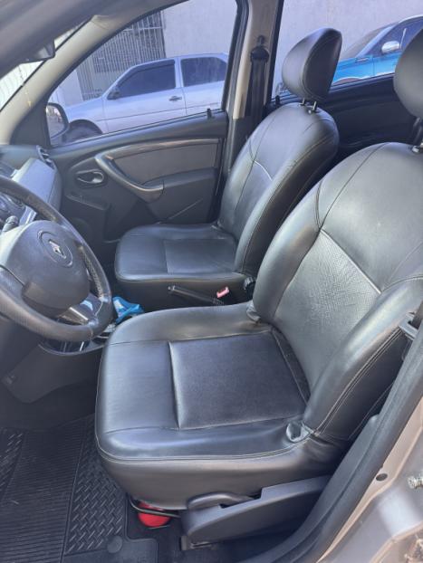 RENAULT Duster 2.0 16V 4P FLEX DYNAMIQUE AUTOMTICO, Foto 9
