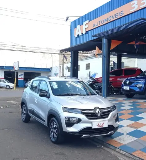 RENAULT Kwid 1.0 12V 4P SCE FLEX OUTSIDER, Foto 13