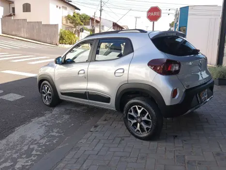 RENAULT Kwid 1.0 12V 4P SCE FLEX OUTSIDER, Foto 4