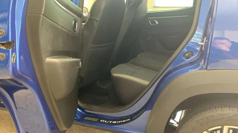 RENAULT Kwid 1.0 12V 4P SCE FLEX OUTSIDER, Foto 9