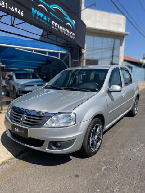 RENAULT Logan 1.0 16V 4P FLEX EXPRESSION, Foto 1