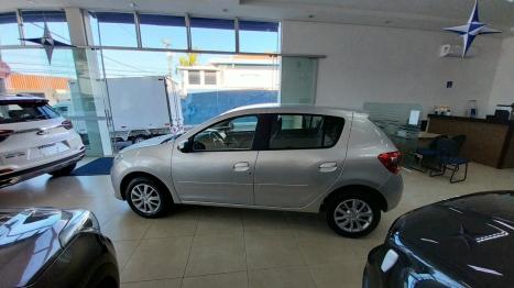 RENAULT Sandero 1.0 16V 4P FLEX EXPRESSION, Foto 2