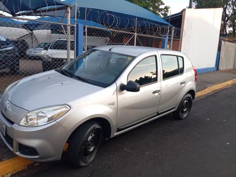 RENAULT Sandero 1.0 16V 4P FLEX AUTHENTIQUE, Foto 1