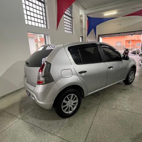 RENAULT Sandero 1.0 16V 4P FLEX EXPRESSION, Foto 4