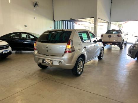 RENAULT Sandero 1.0 16V 4P FLEX EXPRESSION, Foto 4