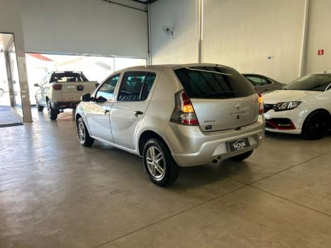 RENAULT Sandero 1.0 16V 4P FLEX EXPRESSION, Foto 6