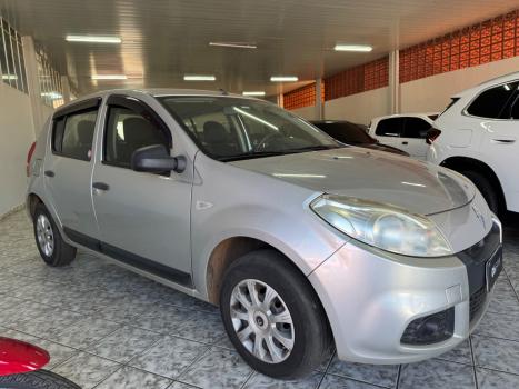 RENAULT Sandero 1.0 16V 4P FLEX AUTHENTIQUE, Foto 2