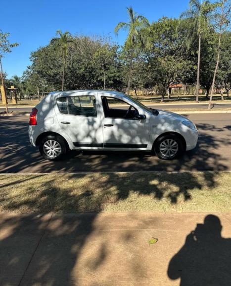RENAULT Sandero 1.0 16V 4P FLEX EXPRESSION, Foto 7