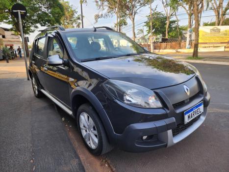 RENAULT Sandero 1.6 16V 4P FLEX STEPWAY AUTOMTICO, Foto 3