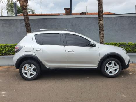 RENAULT Sandero 1.6 16V 4P FLEX SCE STEPWAY ZEN, Foto 4