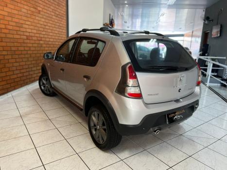 RENAULT Sandero 1.6 16V 4P FLEX STEPWAY RIP CURL, Foto 8