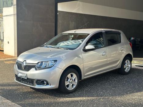 RENAULT Sandero 1.6 4P FLEX DYNAMIQUE, Foto 1