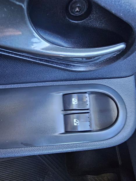 RENAULT Sandero 1.6 16V 4P FLEX STEPWAY, Foto 8