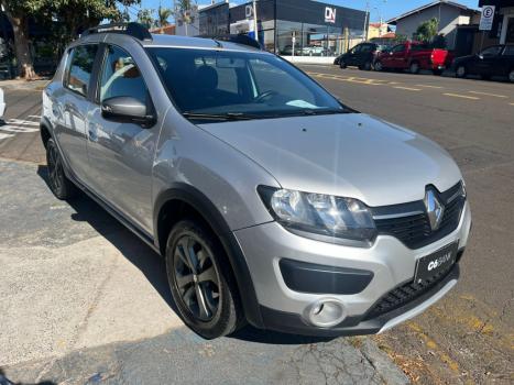 RENAULT Sandero 1.6 4P FLEX STEPWAY RIP CURL, Foto 2