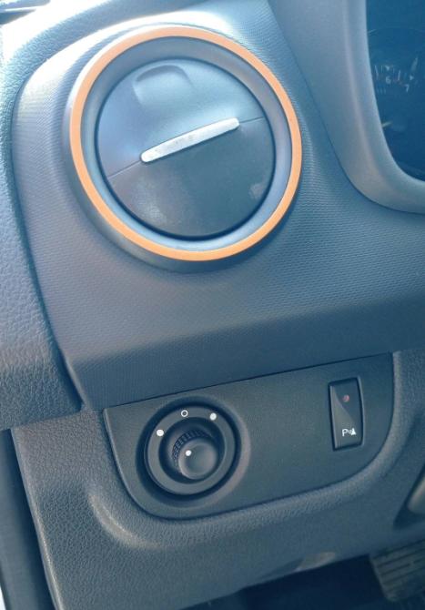 RENAULT Sandero 1.6 4P FLEX STEPWAY EASY-R AUTOMATIZADO, Foto 9