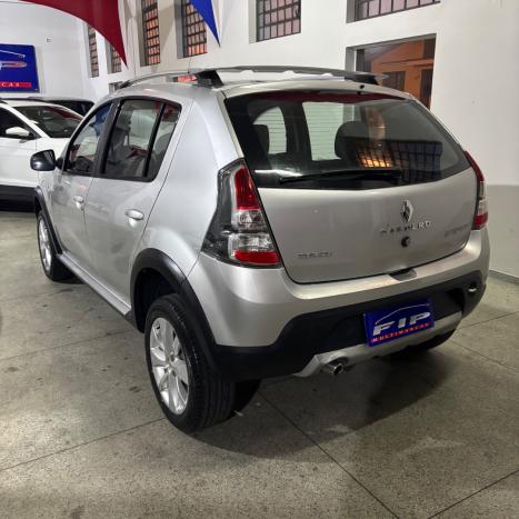 RENAULT Sandero 1.6 16V 4P FLEX STEPWAY AUTOMTICO, Foto 10