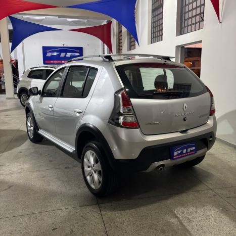 RENAULT Sandero 1.6 16V 4P FLEX STEPWAY AUTOMTICO, Foto 11