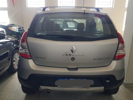 RENAULT Sandero 1.6 16V 4P FLEX STEPWAY AUTOMTICO, Foto 2