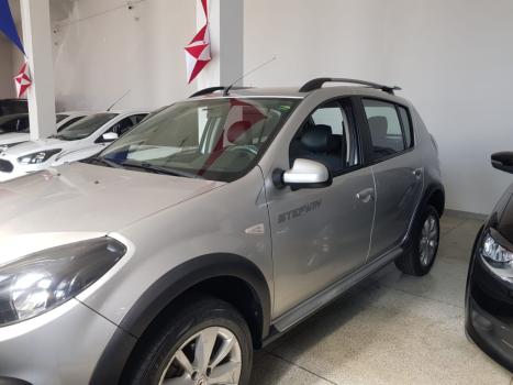 RENAULT Sandero 1.6 16V 4P FLEX STEPWAY AUTOMTICO, Foto 8