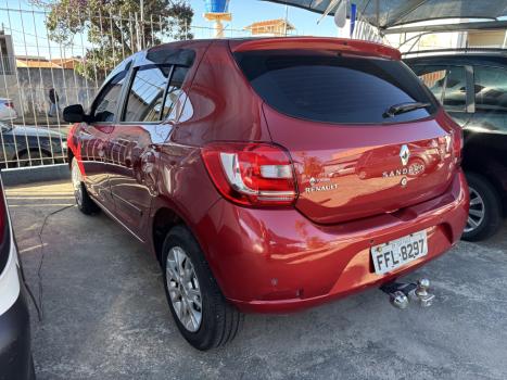 RENAULT Sandero 1.6 4P VIBE, Foto 2