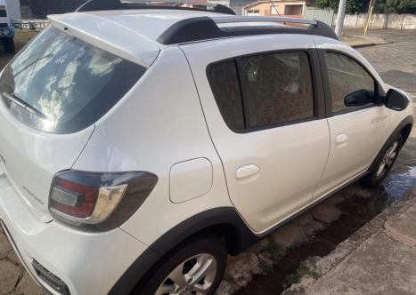 RENAULT Sandero 1.6 4P FLEX DYNAMIQUE EASY-R AUTOMATIZADO, Foto 3