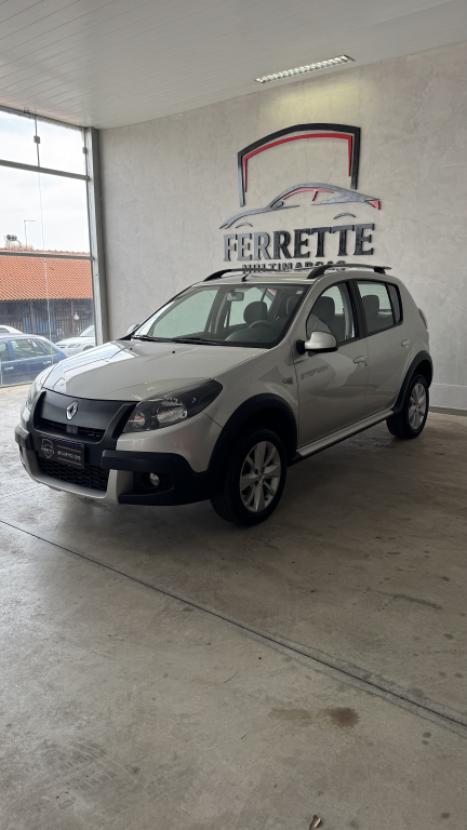 RENAULT Sandero 1.6 16V 4P FLEX STEPWAY, Foto 2