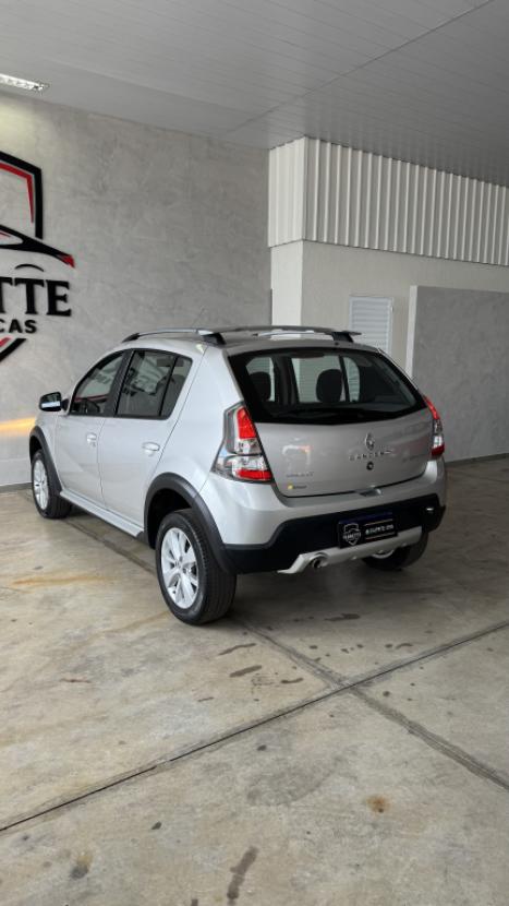 RENAULT Sandero 1.6 16V 4P FLEX STEPWAY, Foto 5