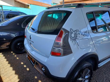 RENAULT Sandero 1.6 4P FLEX STEPWAY, Foto 3